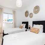 Akisol Apartment *